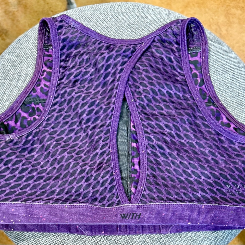 Peloton Patterned Tank Top - Picture 5 of 6